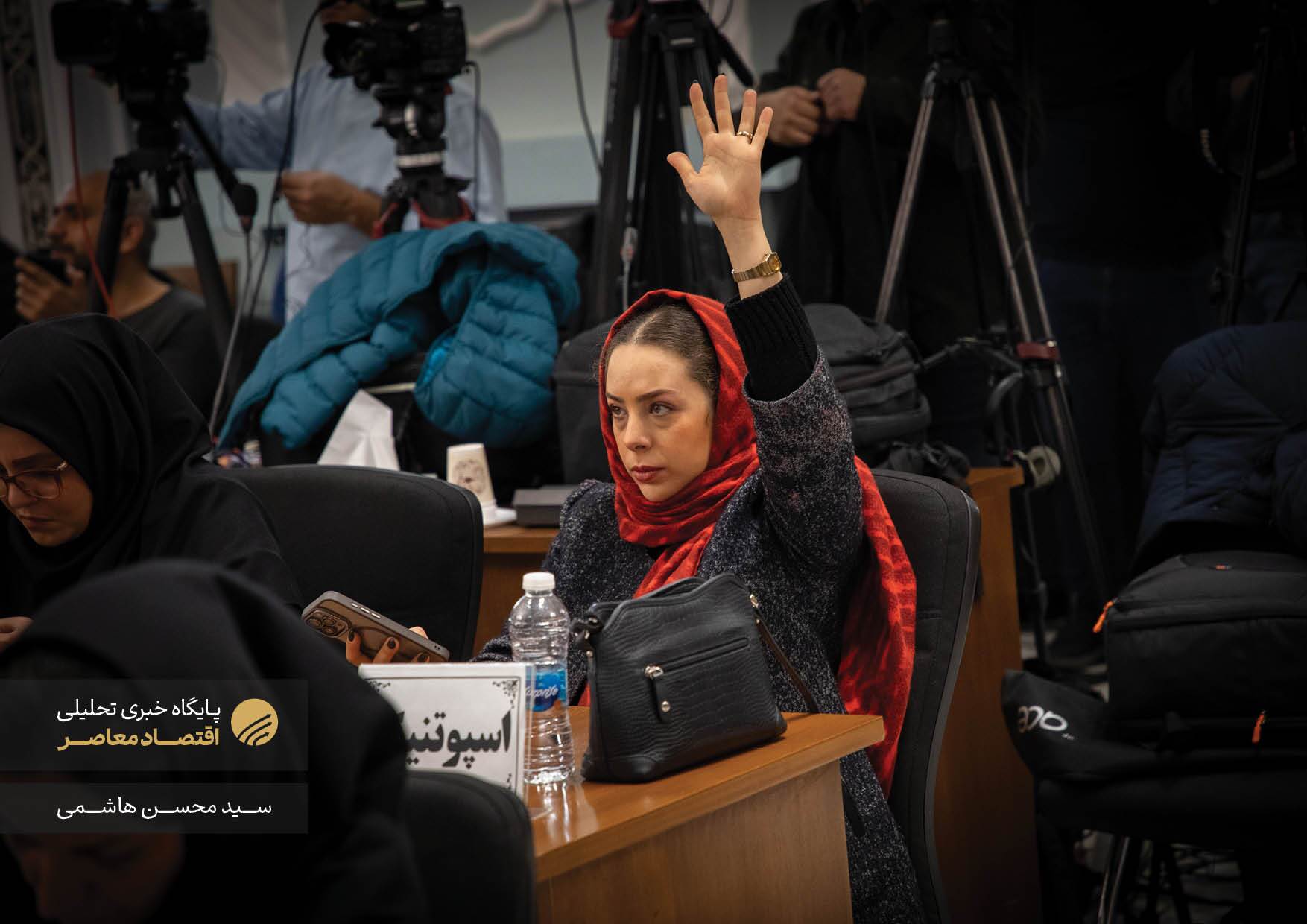 نشست خبری اسماعیل بقائی، سخنگوی وزارت امور خارجه جمهوری اسلامی ایران، صبح امروز (۱۷ دی‌ماه ۱۴۰۳) با حضور خبرنگاران داخلی و خارجی در ساختمان شماره ۸ وزارت امور خارجه برگزار شد.