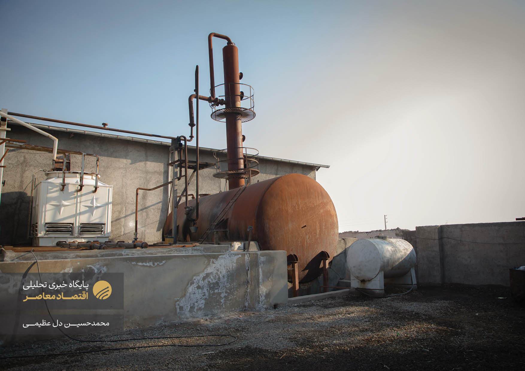 بر اساس آمار اعلامی از سوی مسؤولان، روزانه بین 25 تا 30 میلیون لیتر سوخت، خارج از چرخه رسمی عرضه می‌شود که مصداق قاچاق است.