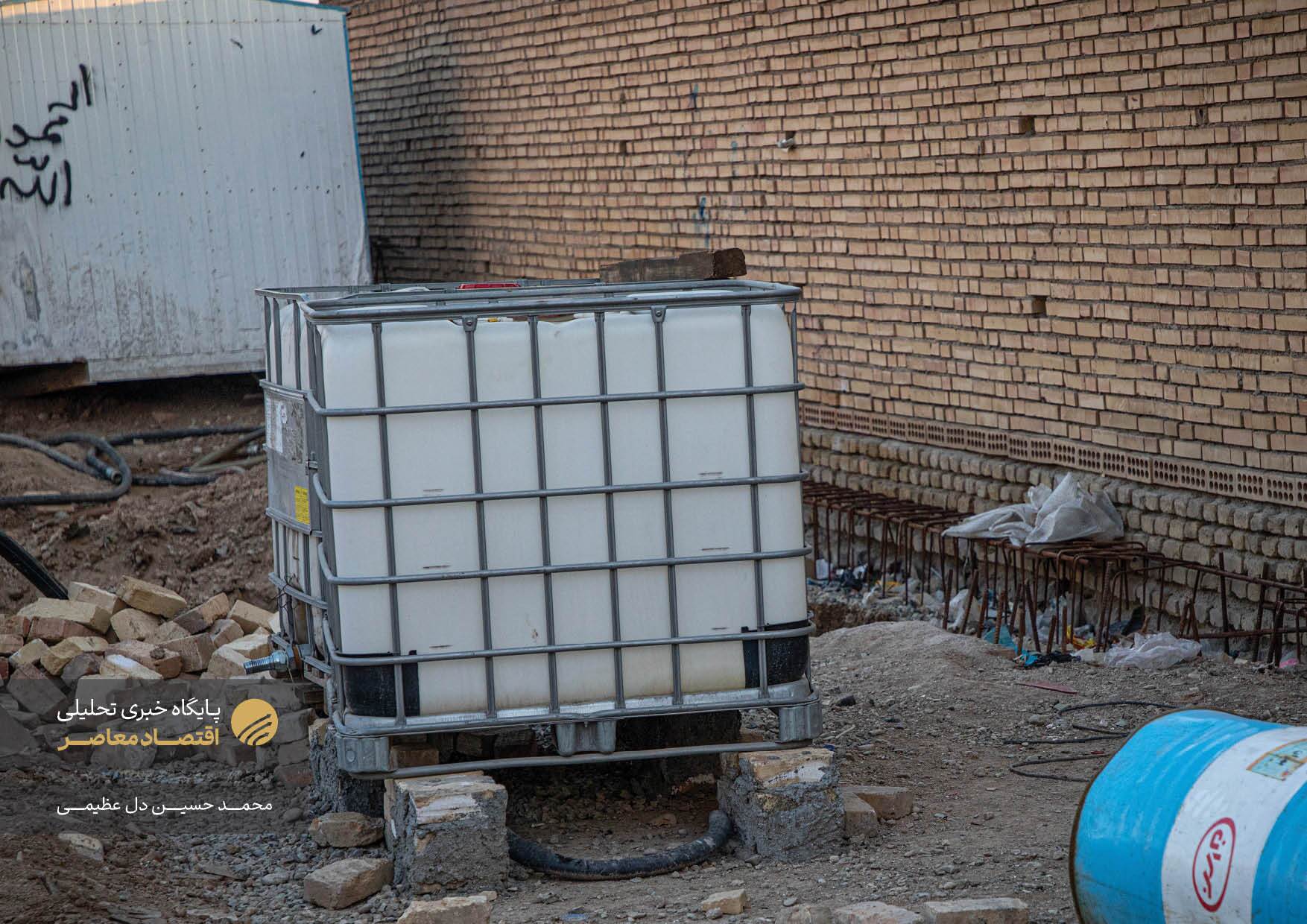 بر اساس آمار اعلامی از سوی مسؤولان، روزانه بین 25 تا 30 میلیون لیتر سوخت، خارج از چرخه رسمی عرضه می‌شود که مصداق قاچاق است.