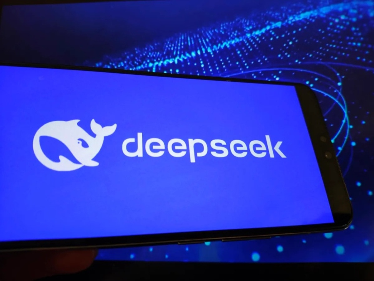 DeepSeek از فروشگاه‌های نرم‌افزار محلی کره جنوبی حذف شد