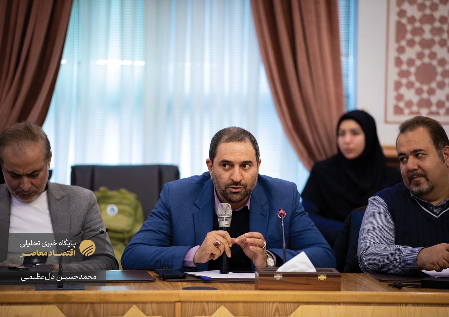 نخستین نشست رسانه ای فرزانه صادق مالواجرد، وزیر راه و شهرسازی در ساختمان وزارت راه و شهر سازی امروز، ۱۴ اسفند با حضور اصحاب رسانه برگزار شد.