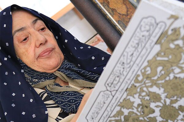 ماجرای عجیب تابلوی معراج زینت السادات امامی + عکس تابلوی معراج زینت السادات امامی