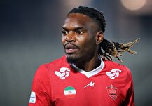 بیفوما: جدایی از پرسپولیس؟ قرارداد دارم و می‌مانم