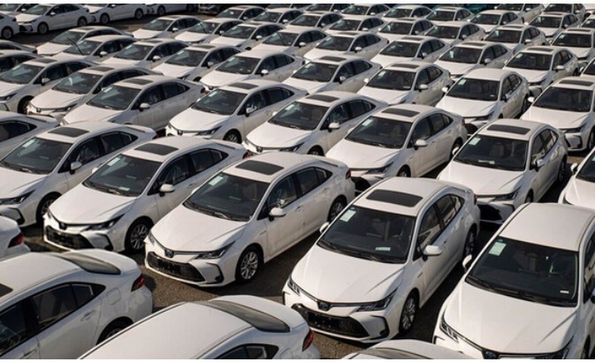 ورود اولین محموله خودروهای وارداتی به مازندران