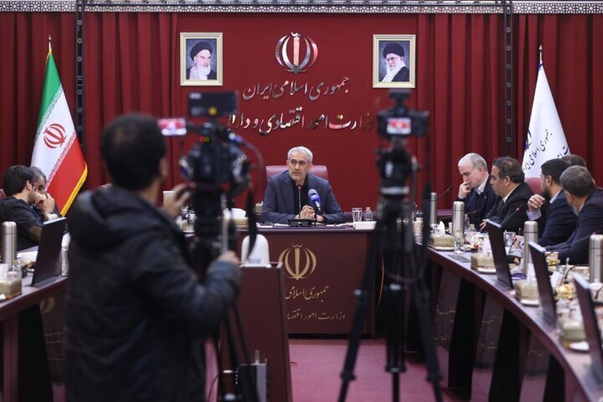 صنوف و اتحادیه‌های سنتی در فروشگاه‌های زنجیره‌ای ادغام نمی‌شود