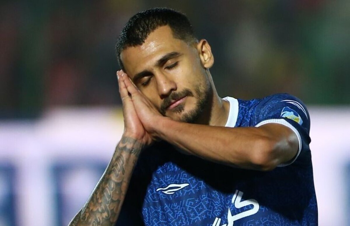 گزینه پرسپولیس فروشی نیست