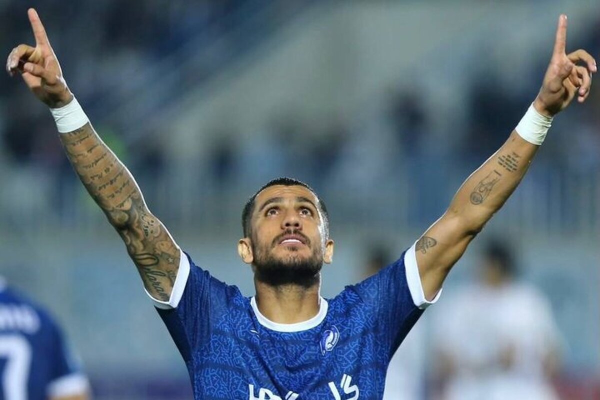 رقابت پرسپولیس و سپاهان بر سر یک بازیکن