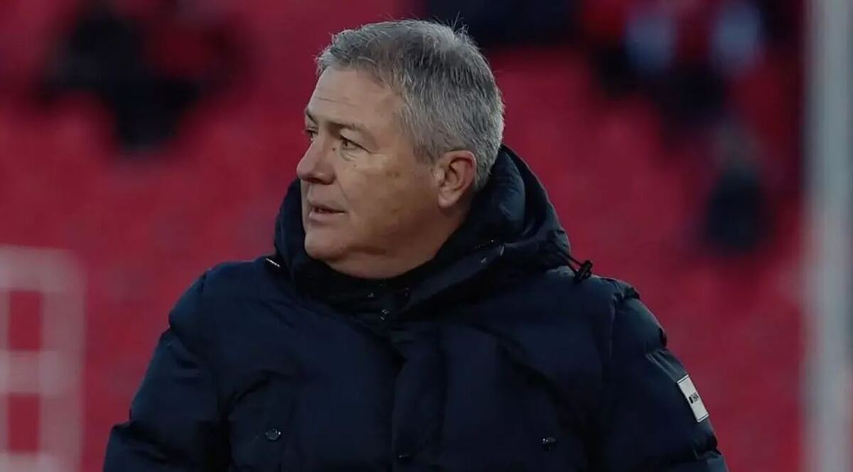 زلزله در لیگ‌ برتر؛ مربیان تراکتور هم قراداد خود را فسخ کردند