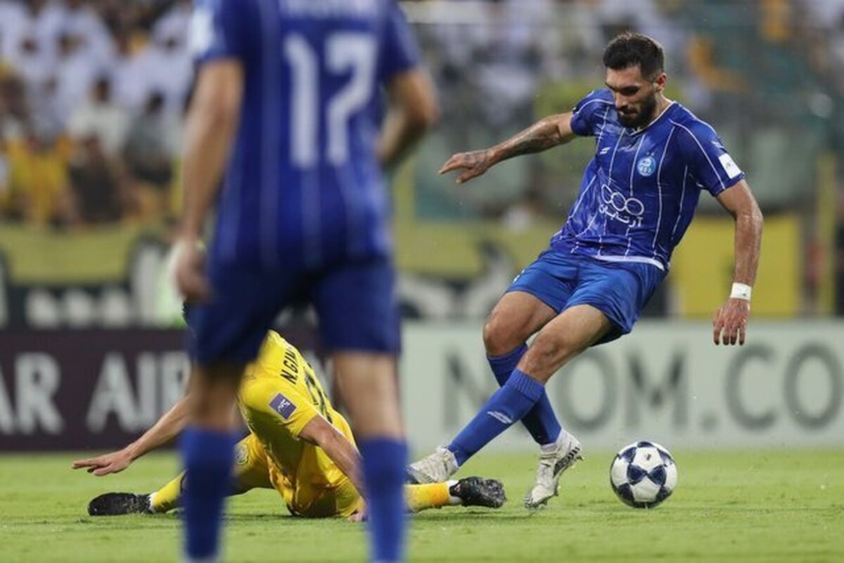 جانشین ستاره ازبکستانی استقلال/ ماموریت ویژه ساپینتو به یک آبی‌پوش