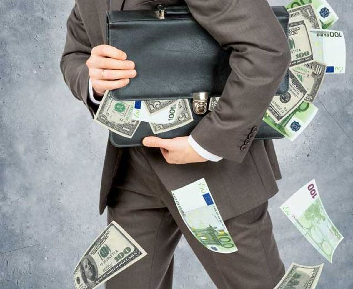 دو شرکت بزرگ صادرکننده چطور در عرضه ارز تعلل کردند؟