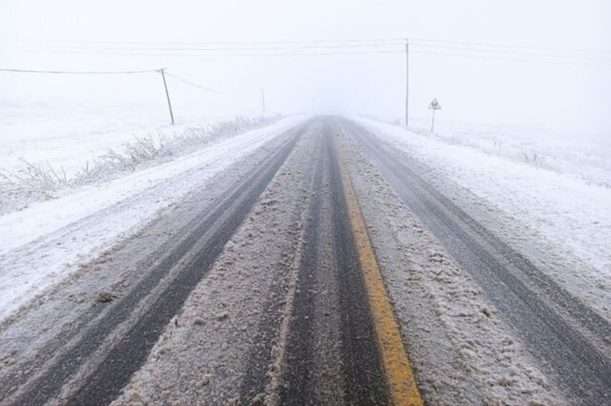 محور چالوس و آزادراه تهران - شمال مسدود شد