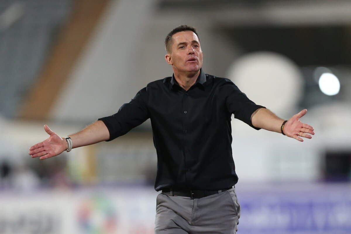 سرمربی پرسپولیس: خداراشکر توانستیم سه امتیاز را بگیریم