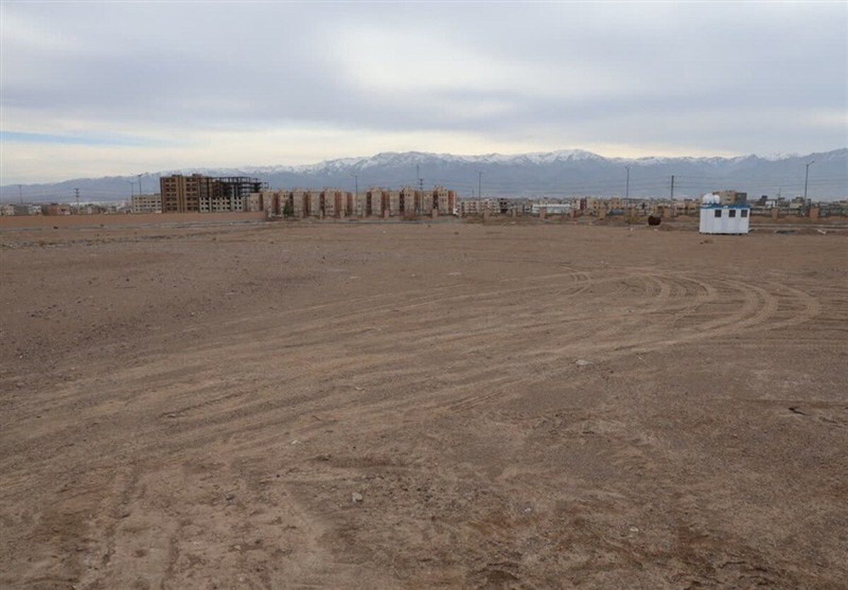 ثبت‌نام ۲۸۸ هزار متقاضی فرم "ج" قرمز برای زمین‌های دولتی