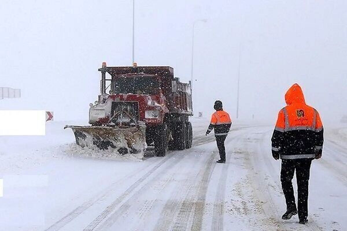 برف‌روبی بیش از یک میلیون کیلومتر - باند از محورهای مواصلاتی کشور