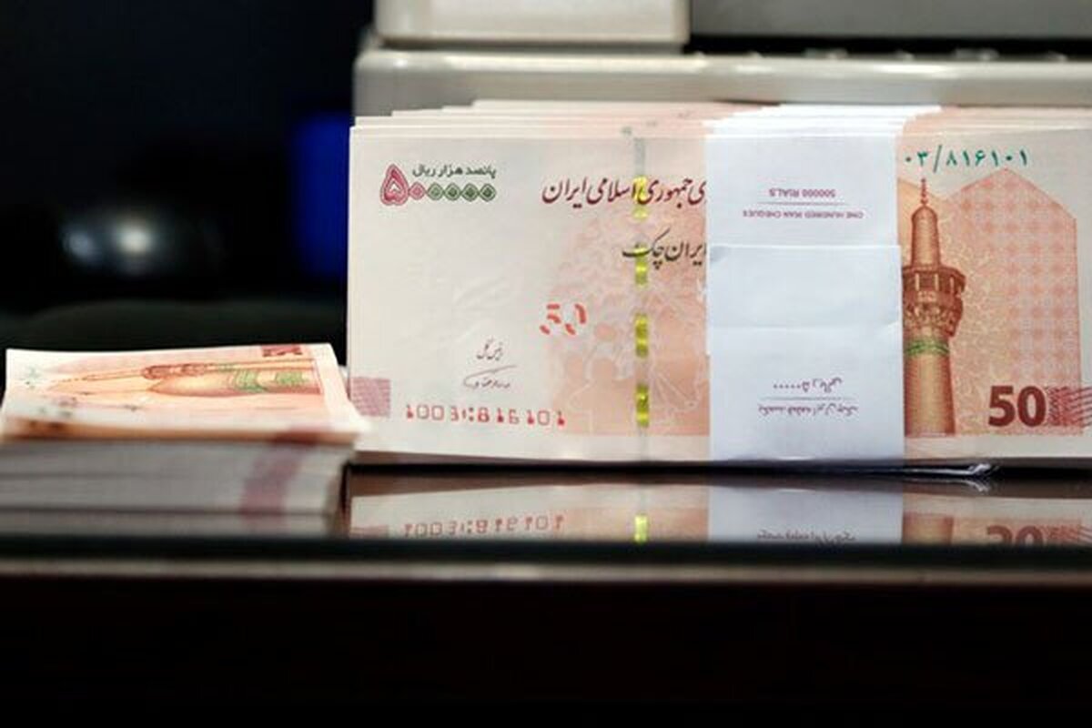 جزییات افزایش حقوق کارمندان دولت در سال ۱۴۰۴