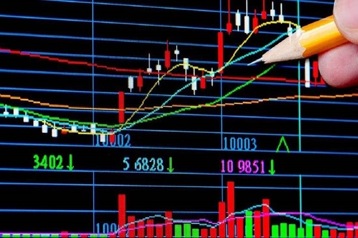 روند منفی بورس؛ فرصت یا تهدید برای سرمایهگذاران؟