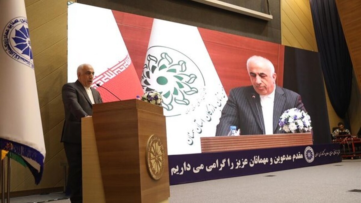 زنان در قلب راهبردها و صادرکنندگان در کانون حمایتها جای دارند
