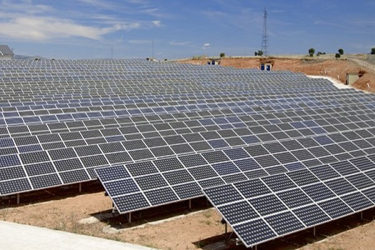 افتتاح هشت نیروگاه خورشیدی در پایتخت