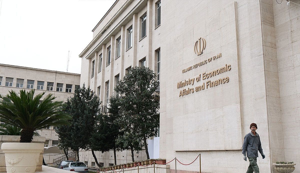 تحلیل و بررسی سرفصلهای متمایز برنامههای وزیر پیشنهادی اقتصاد