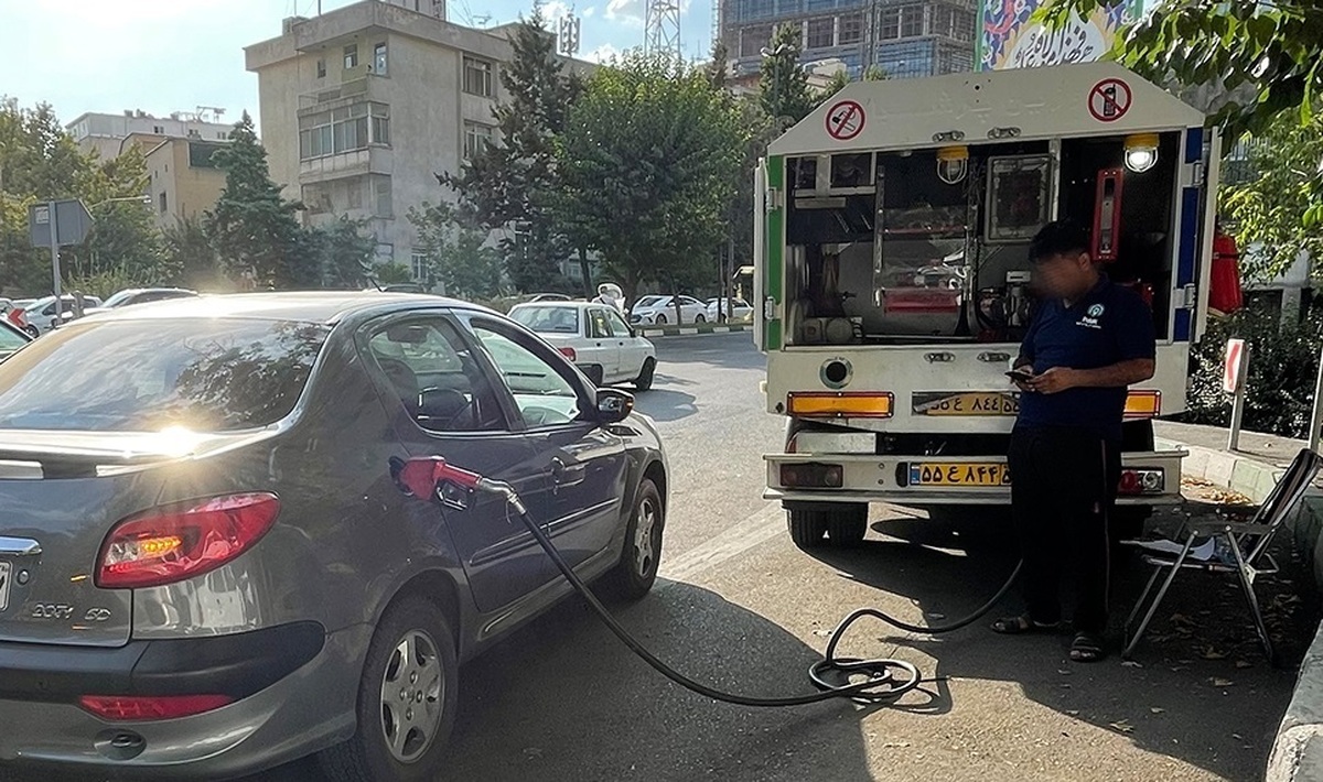 استاندار مازندران: سه پمپ بنزین سیار در جادههای اصلی مستقر شدهاند