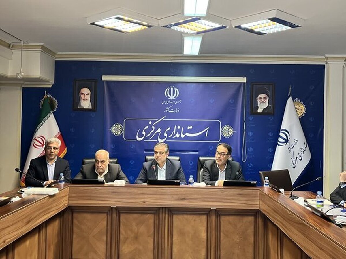 تمام ملاحظات زیستمحیطی آزادراه تهران - اراک ظرف ۱۵ روز تعیین تکلیف شود