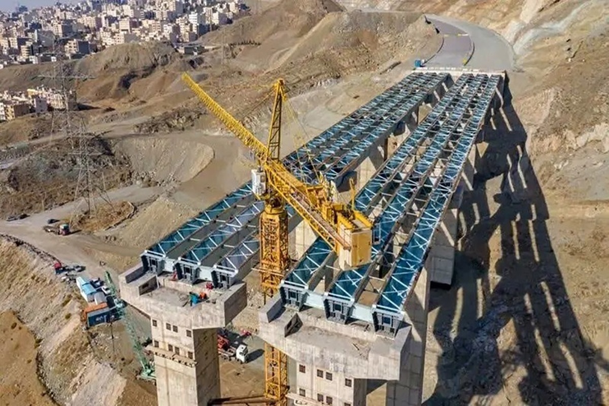 ملک ۱۴۰۰ میلیارد تومانی وزارت راه با بدهی دولت به آزادراه کنارگذر کرج تهاتر شد