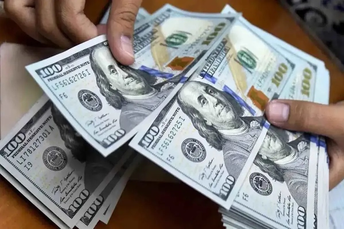 پیش بینی قیمت دلار ۷ خرداد ۱۴۰۴