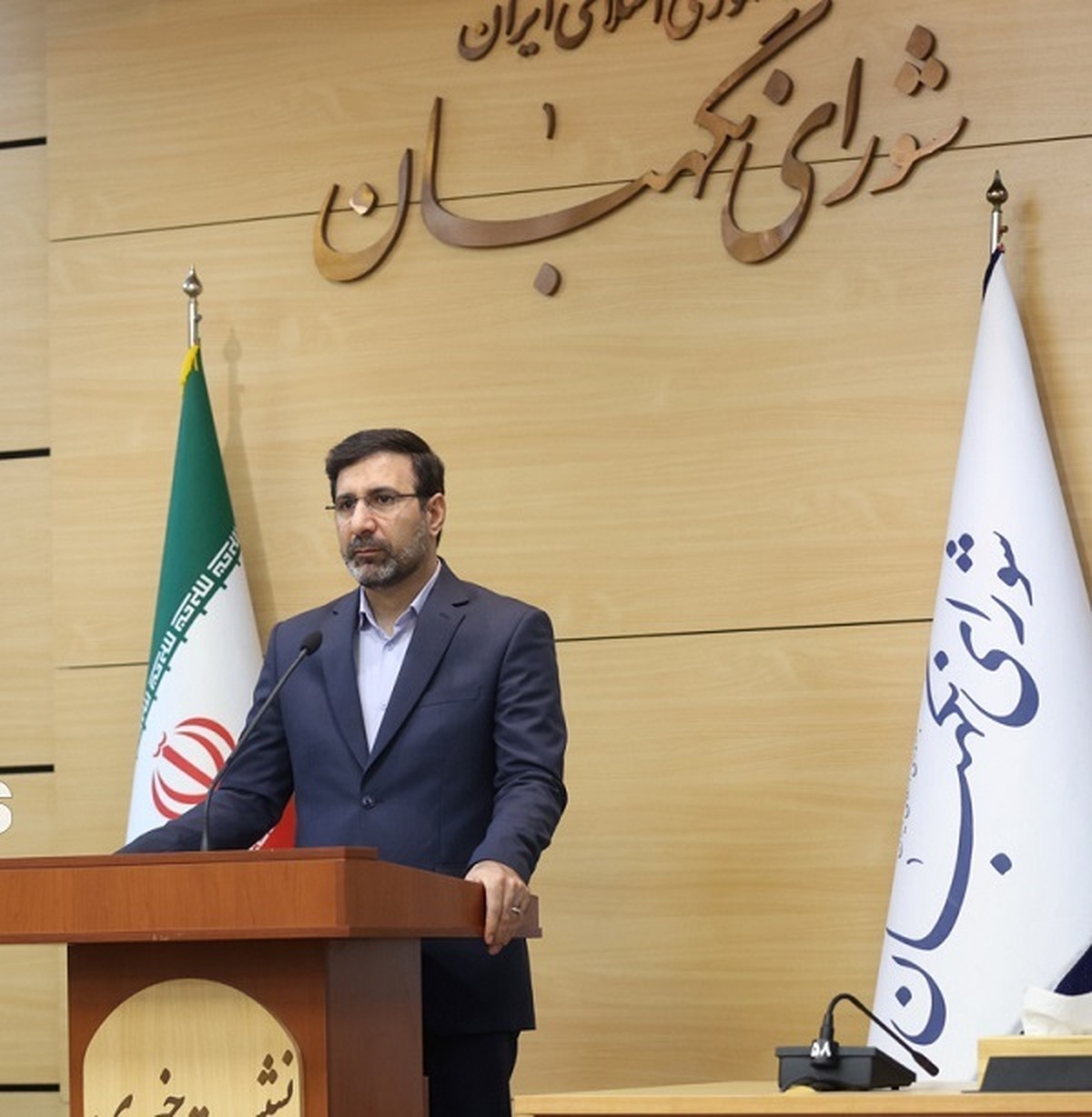 پرداخت فوقالعاده خاص به کارکنان دولت تأیید شد