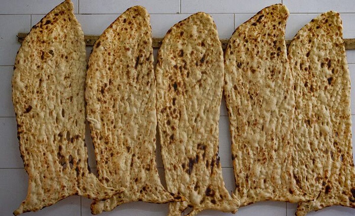 نرخ مصوب ۲۵ هزار تومانی برای سنگک آزاد خودسرانه است