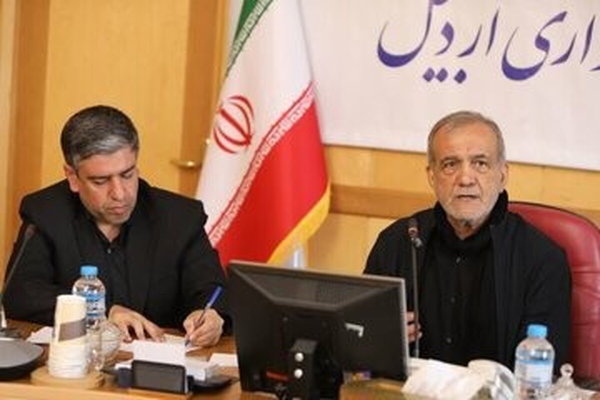 رئیسجمهور: دولت از هیچ تلاشی برای اتمام راهآهن اردبیل دریغ نمیکند