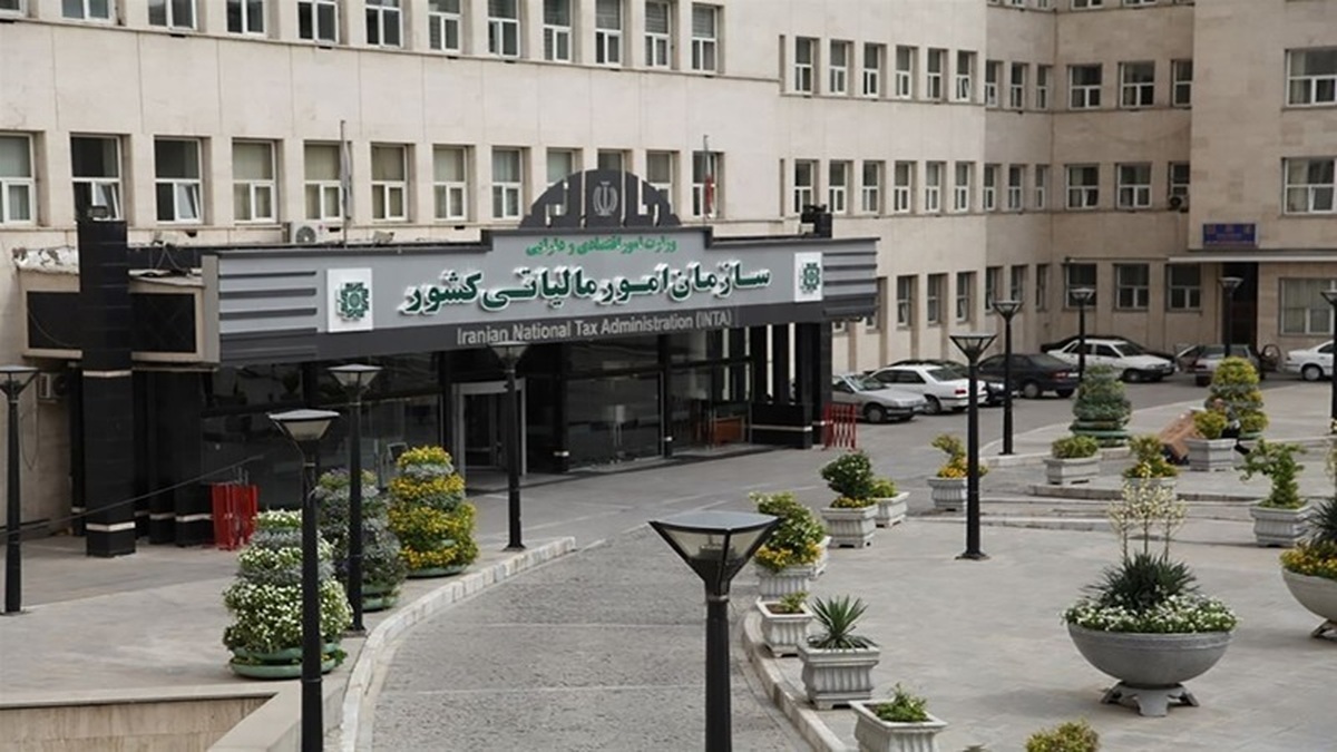 مبالغ پرداختی بابت بیمه عمر و زندگی از درآمد مشمول مالیات کسر میشود