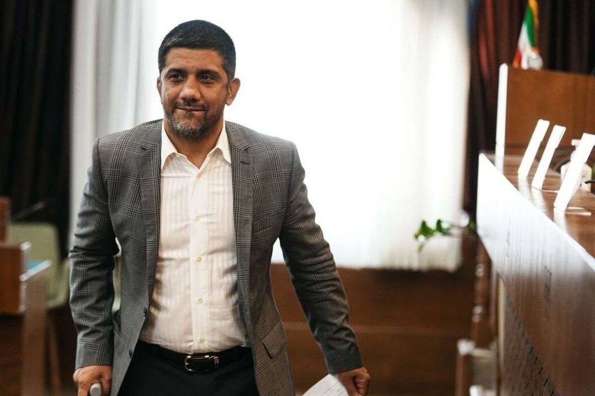 دبیر بار دیگر توییت جنجالی را تکذیب کرد