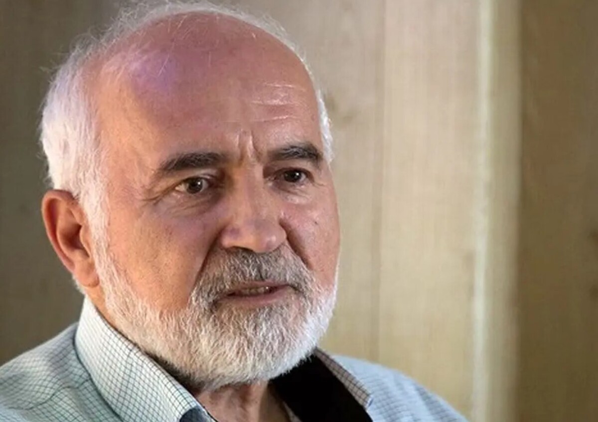 زمان تشییع پیکر احمد توکلی