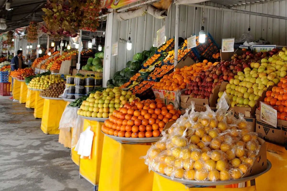 گرما، دلالی و سوءمدیریت میوه را دستنیافتنی کرد