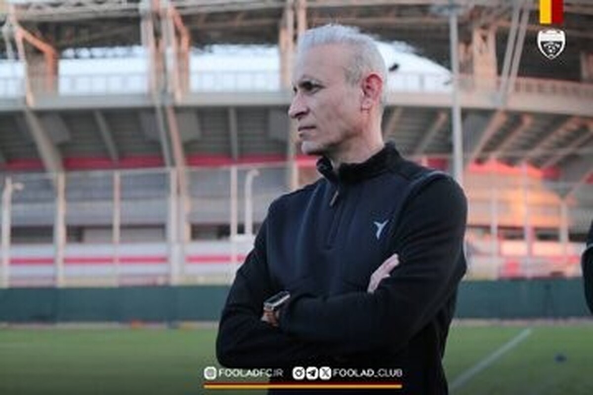 گل‌محمدی: تلاش باشگاه برای جذب بازیکن بسیار کند است