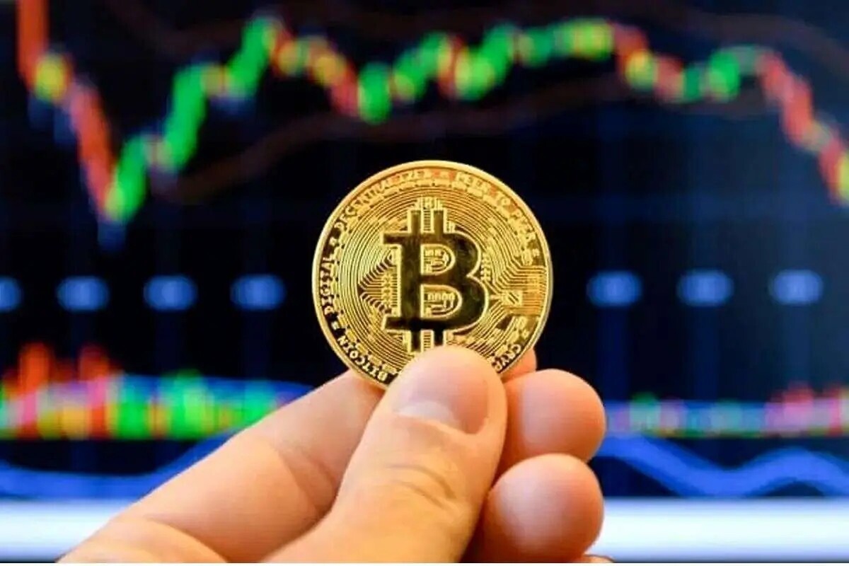 خیز بیتکوین برای ورود به کانال ۱۱۸ هزار دلار