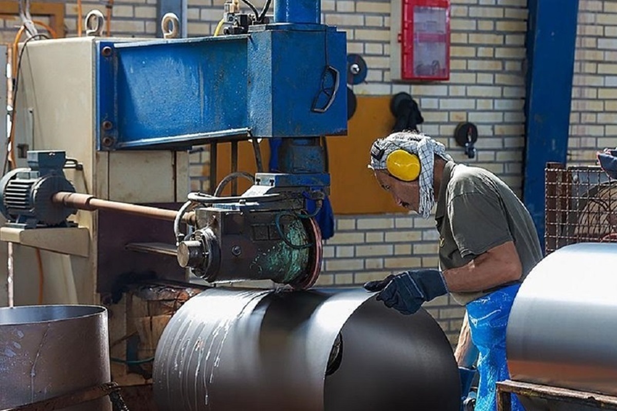 پرداخت ۱۴۰۰ میلیارد تومان تسهیلات برای نوسازی صنایع