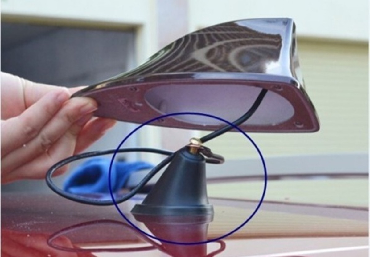 موفقیت چشمگیر کروز در طراحی و ساخت دستگاه تست آنتن کوسهای (Shark Fin Antenna)