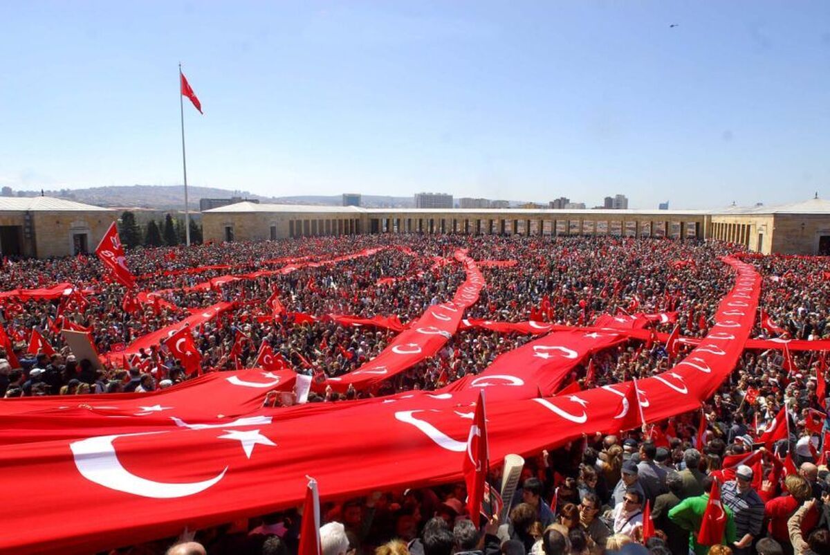 اعتصاب سراسری کارمندان دولت در ترکیه