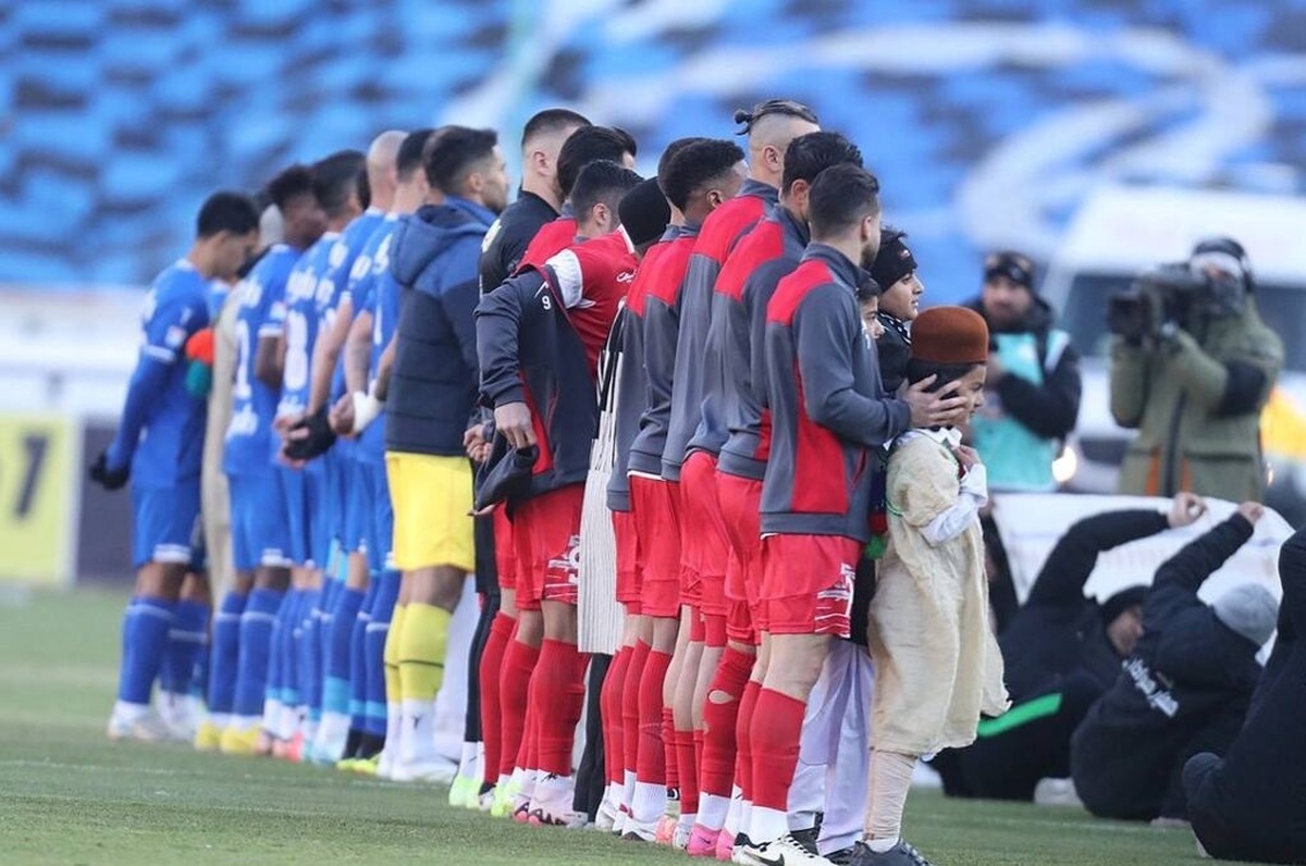 پرسپولیس یا استقلال؟/ برنامه لیگ به سود یک تیم!