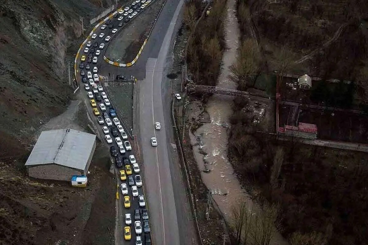 هفت کیلومتر ترافیک در جاده کندوان