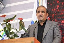 از ذخیره و توزیع کالاهای اساسی در استان‌ها حمایت می‌کنیم