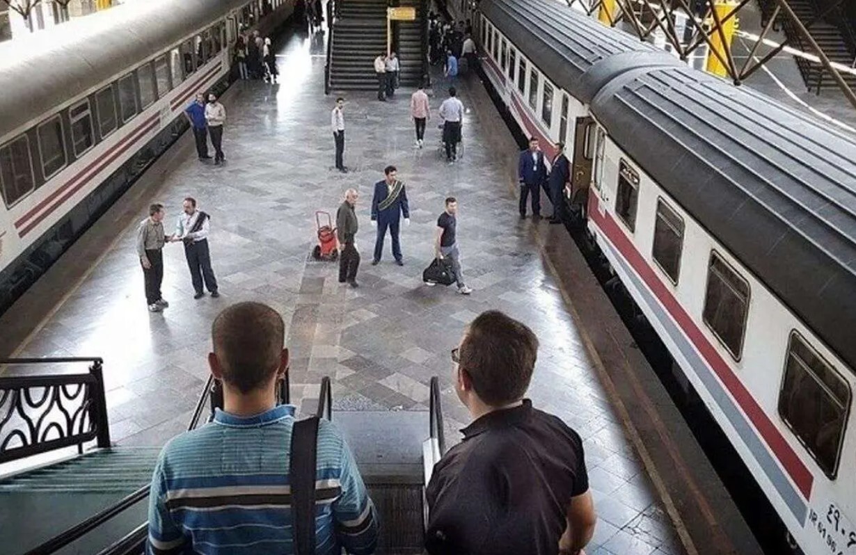 پیش فروش بلیط قطار