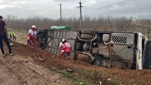 سقوط اتوبوس به دره در جاده دماوند / ۴ مسافر جان باختند