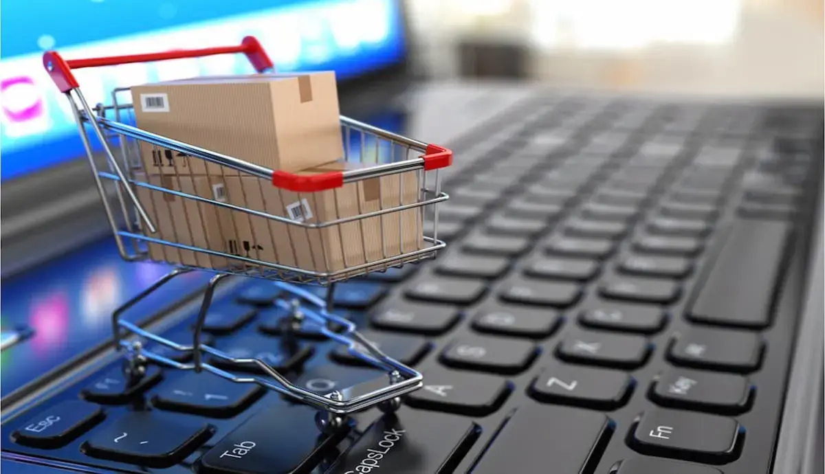 ۲۰۰ مجوز تاکسی اینترنتی دادیم؛ نیمی از سایتهایی که اینماد دارند مجوز ندارند