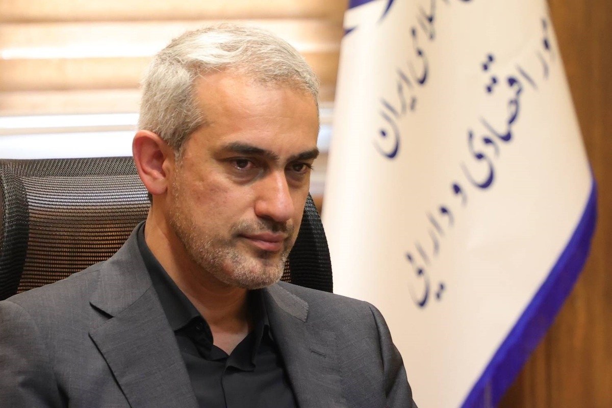 وعده ترخیص سه روزه کالا از گمرکات به زودی محقق میشود / اصلاح قانون رسوب کالا