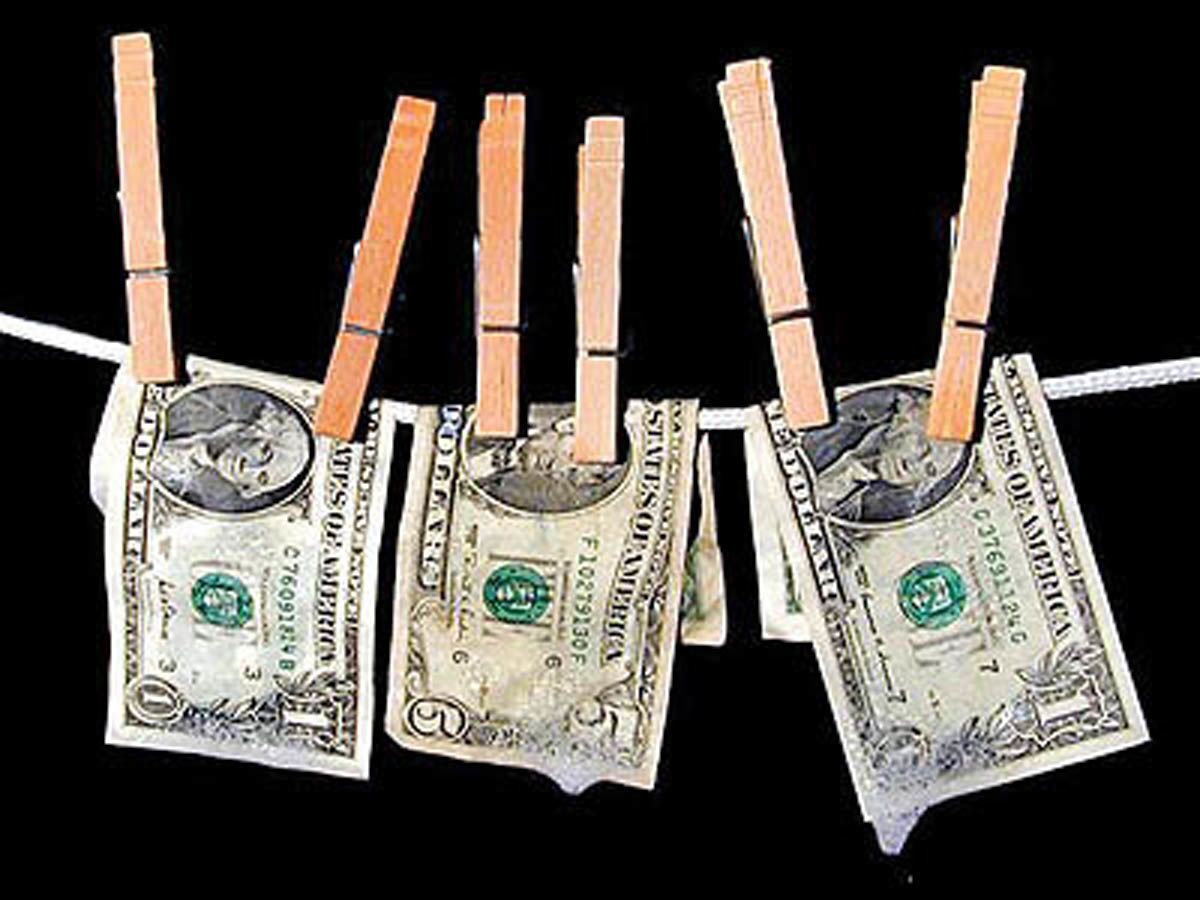 سوء استفاده از افراد جویای کار برای لایه‌سازی در شبکه پولشویی