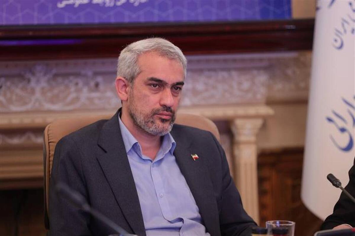 وزیر اقتصاد: اصلاح سیاست‌های ارزی و تسهیل تأمین مالی در دستور کار دولت قرار دارد