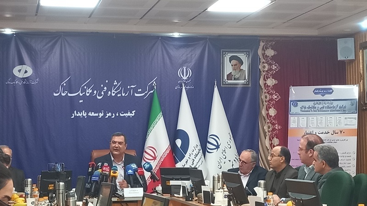 ثبت یک میلیون و ۳۰۰ هزار آزمایش خاک در پروژه‌های مسکونی