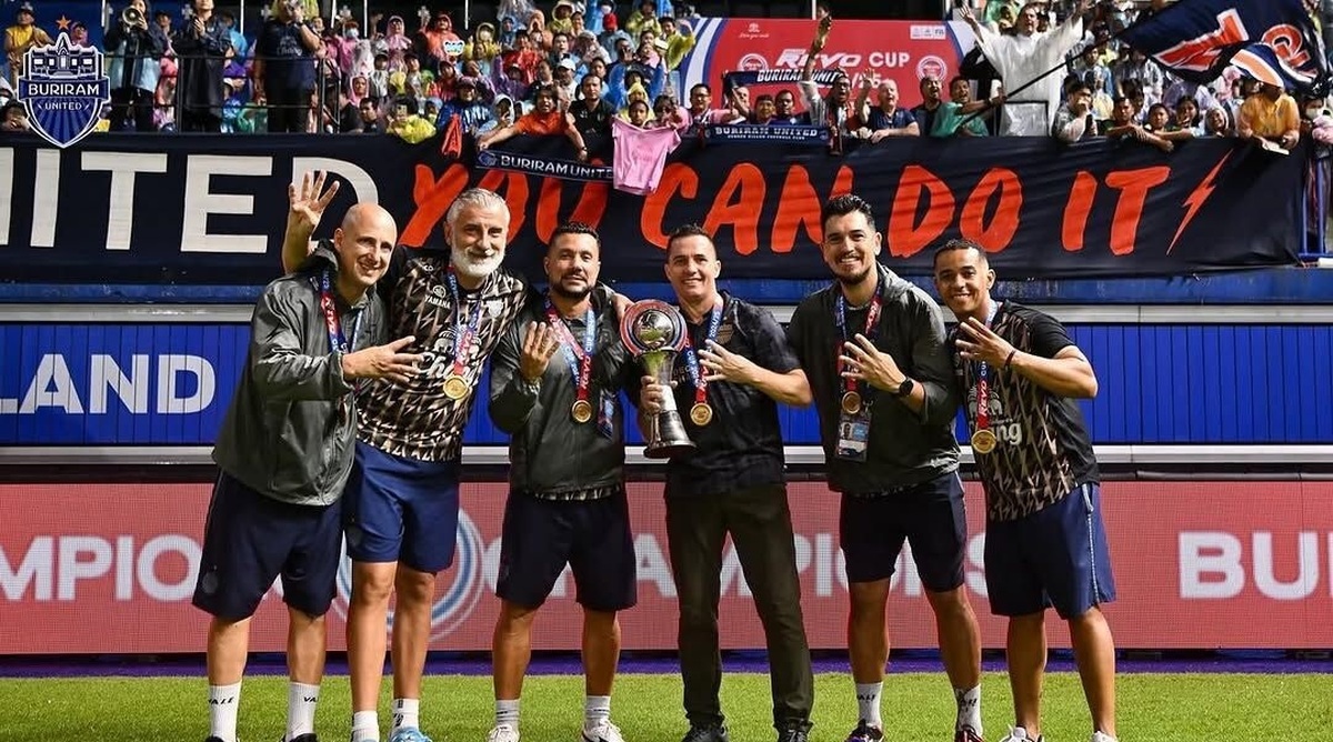 گزینه جدید اوسمار برای مربیگری در پرسپولیس/ بدنساز جدید از برزیل می‌آید